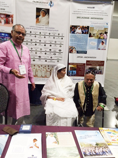 Acharyashriji at the Veerayatan Booth