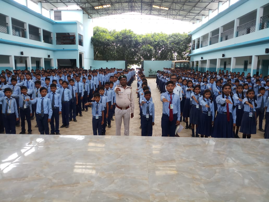 Tirthankar Mahavir Vidya Mandir Lachhuar