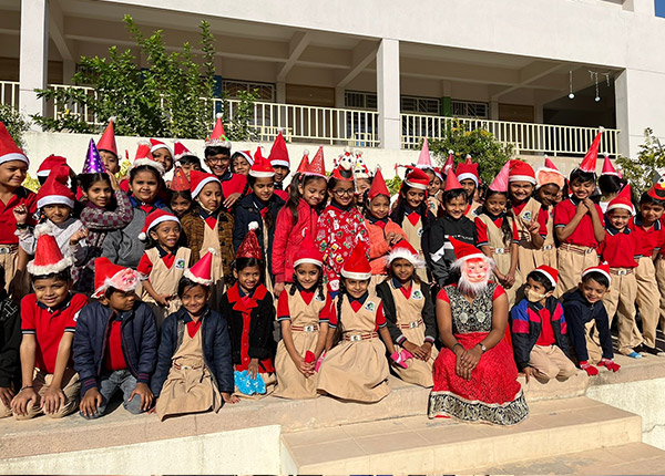 Christmas reaches Palitana!