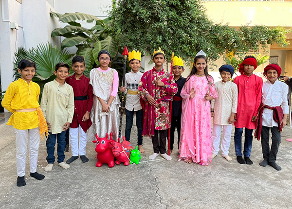 Christmas reaches Palitana!