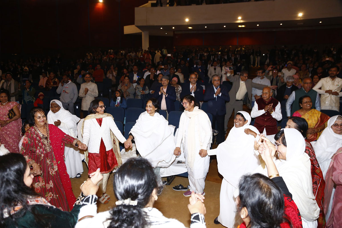 A Grand Celebration of Pujya Tai Ma’s Eighty Eighth Birthday!