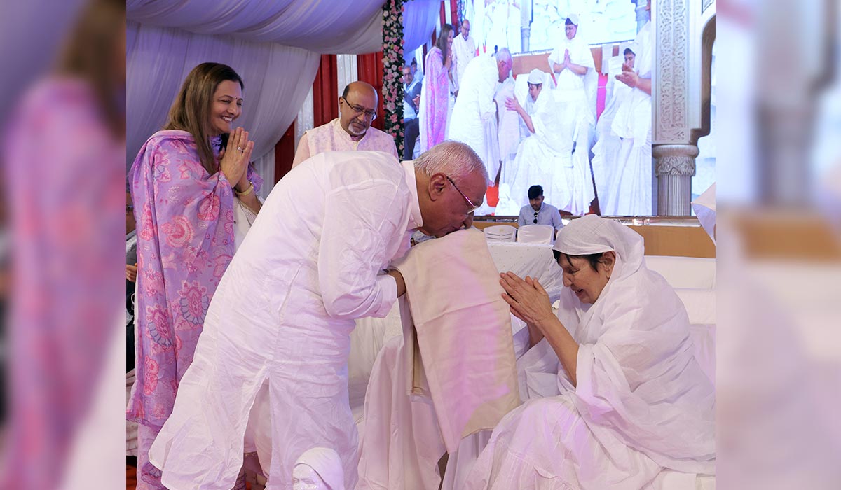 Pujya Bhai Shri graces Celebrations in Kutch