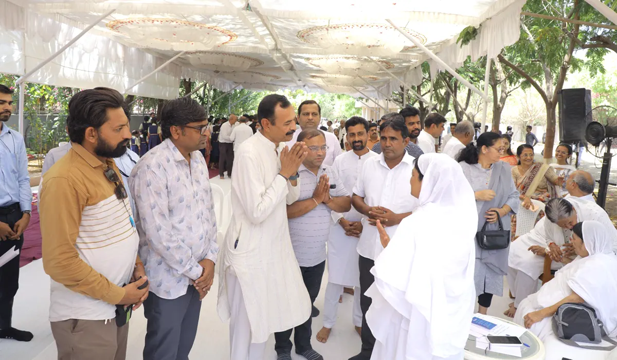 A heartfelt Shraddhanjali Sabha at Palitana