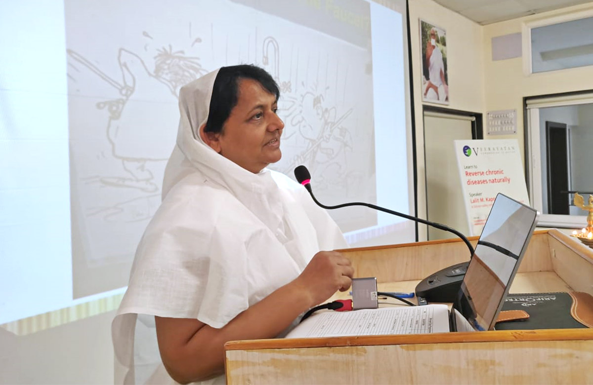Health based seminar inspiring hundreds of participants
