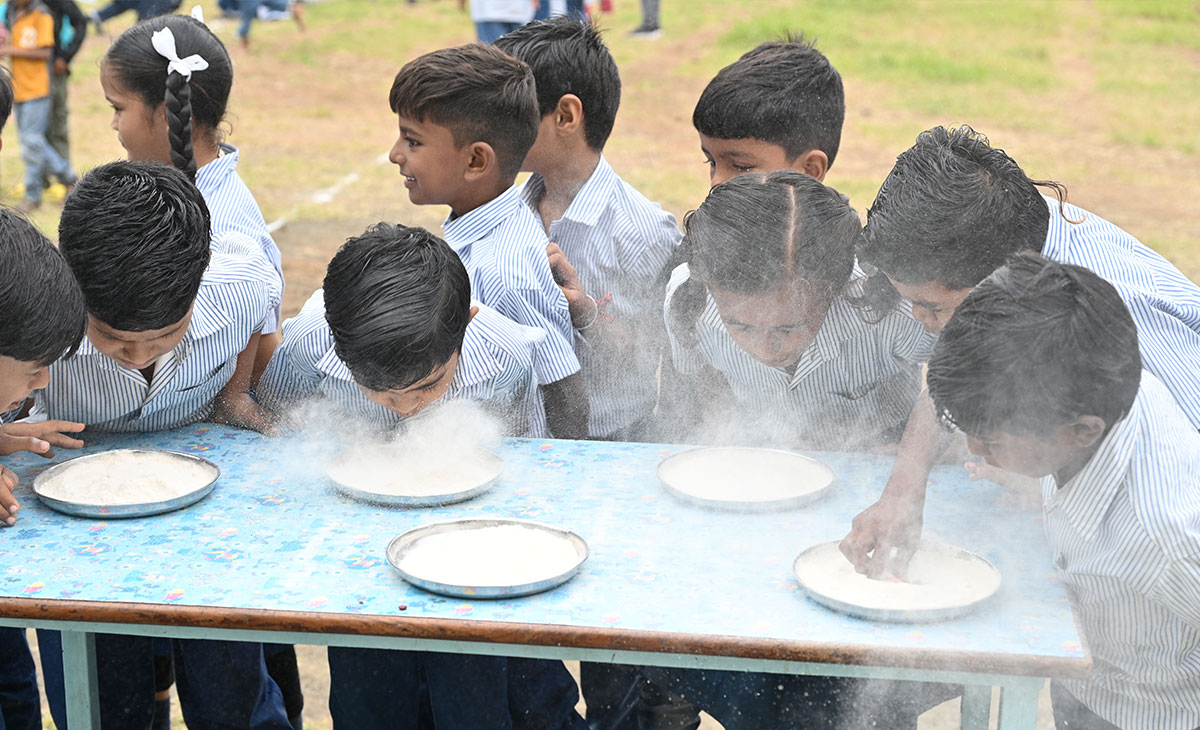 Students of Shri Chandana Vidyapeeth UK visit Kutch